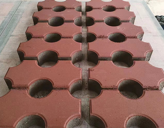 草坪磚為什么是綠化環(huán)境的好幫手？邯鄲草坪磚廠家